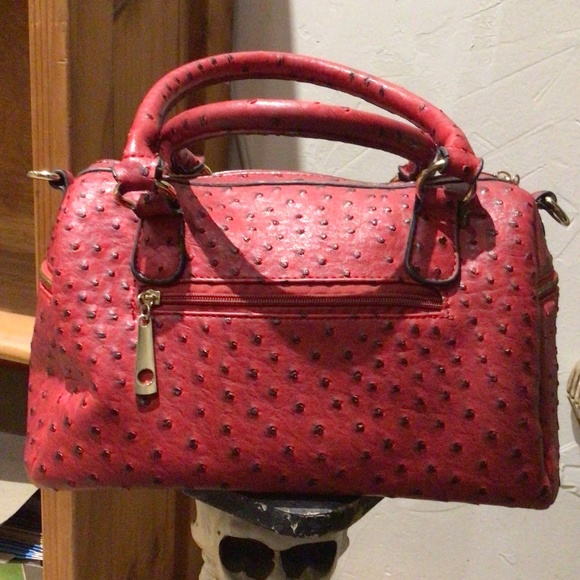 Michael Kors MK Red Ostrich Leather Medium Handbag - Rare find - Picture 3 of 6